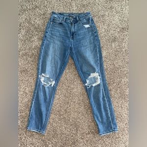 American Eagle Mom Jeans